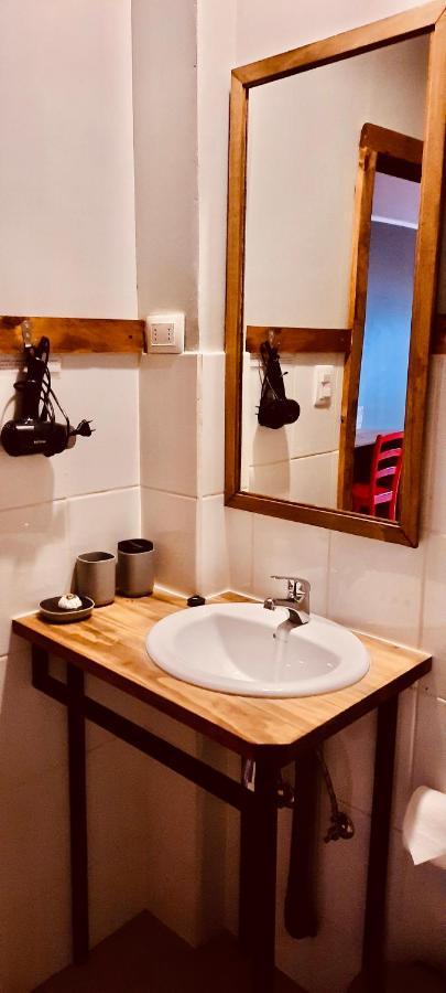 Hostal Esquina Patagonica Coyhaique Bagian luar foto