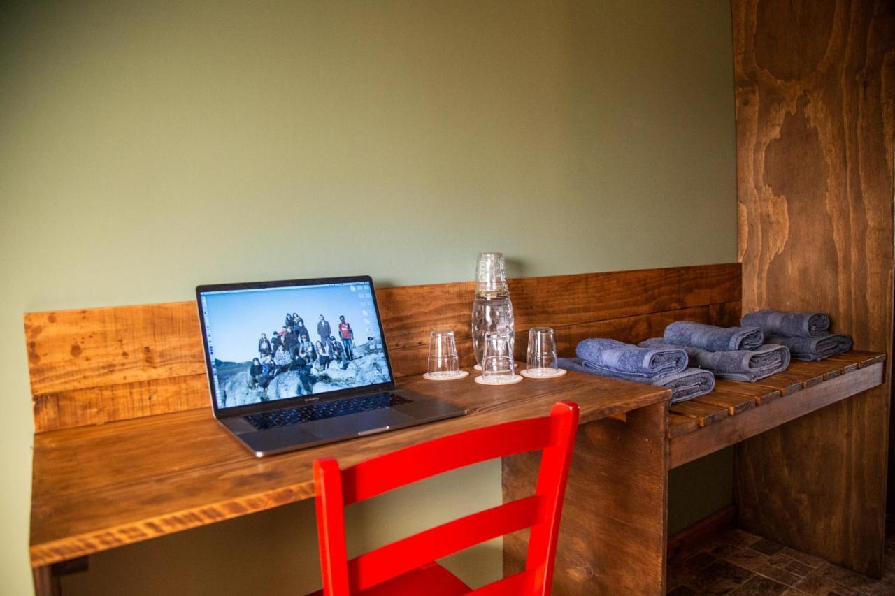 Hostal Esquina Patagonica Coyhaique Bagian luar foto