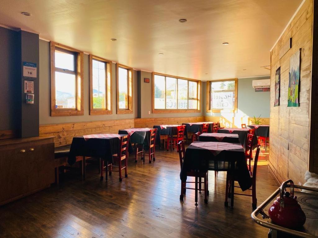 Hostal Esquina Patagonica Coyhaique Bagian luar foto