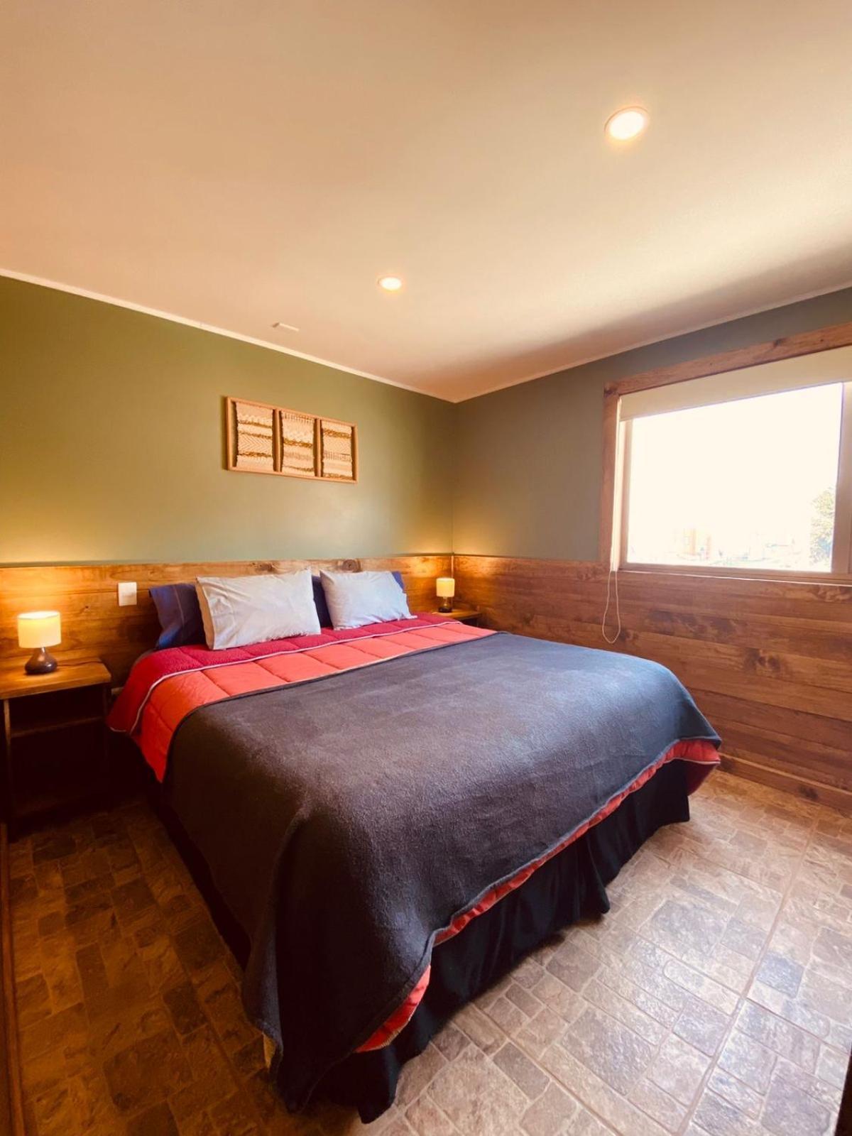Hostal Esquina Patagonica Coyhaique Bagian luar foto