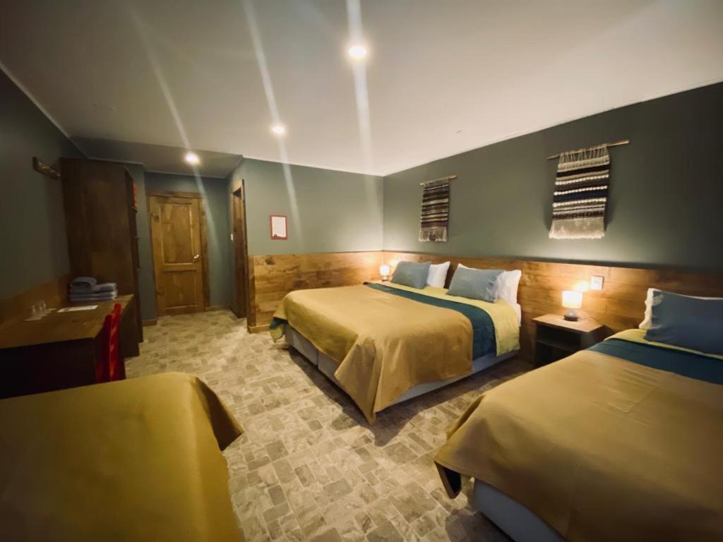 Hostal Esquina Patagonica Coyhaique Bagian luar foto