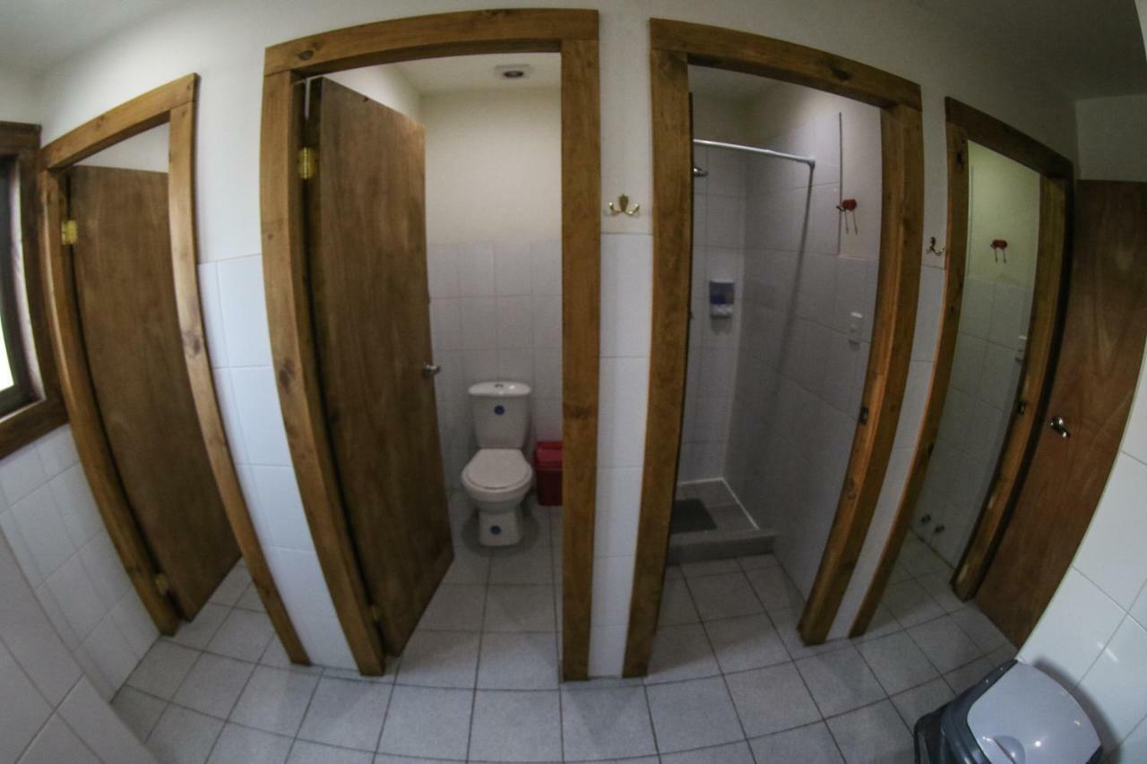 Hostal Esquina Patagonica Coyhaique Bagian luar foto